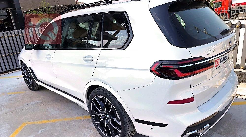 بي ام دبليو X7